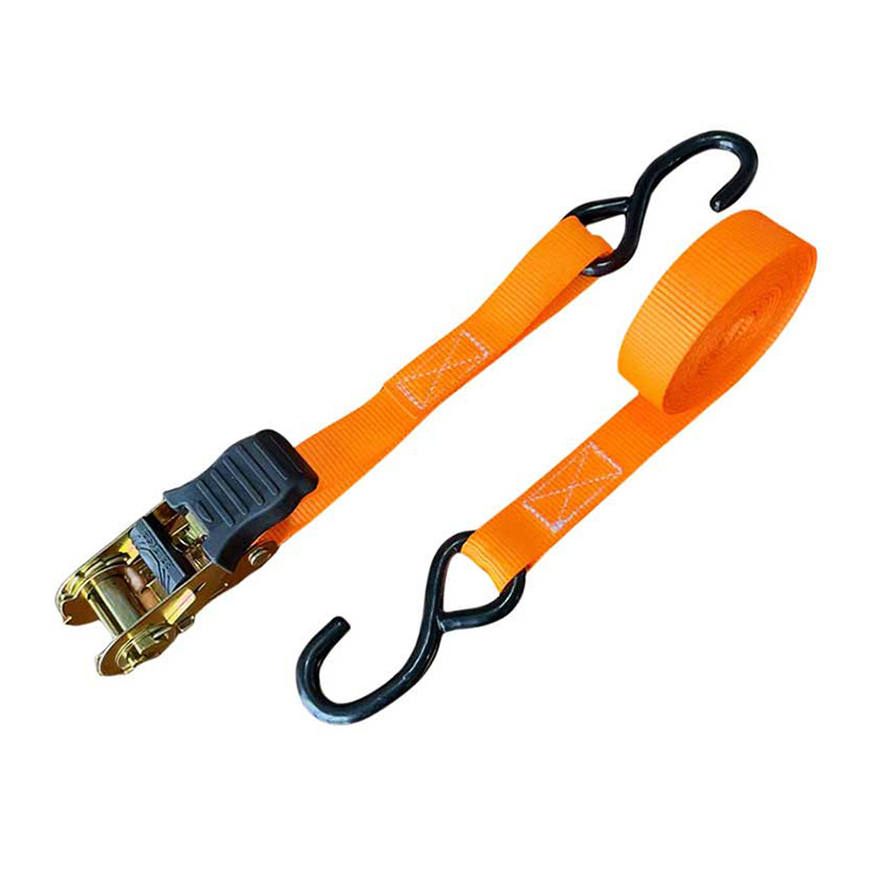 1'' X 15' Multicolor Thumb Handle Ratchet Strap na May Vinyl-Coated S Hooks